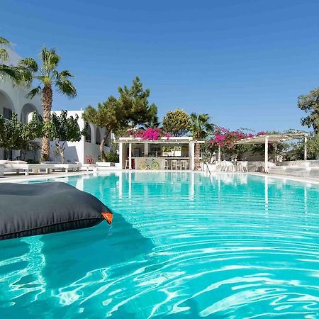 Hotel 28 Камари Экстерьер фото